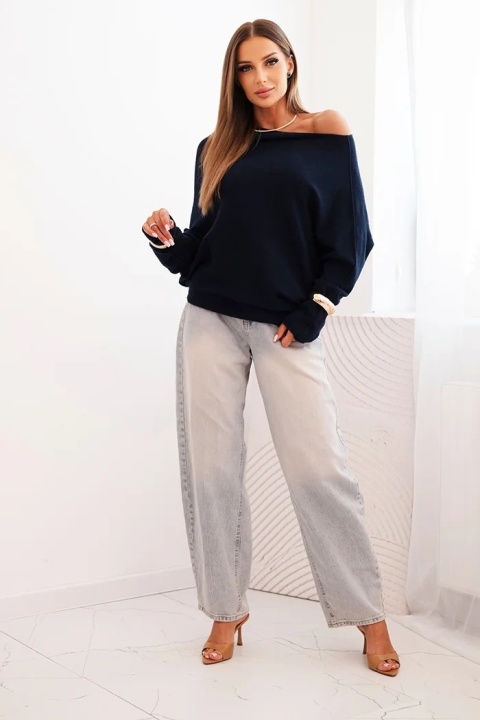 Sweter damski asymetryczny typu nietoperz - Granatowy