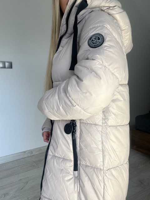 Kurtka zimowa pikowana beżowa długa z kapturem