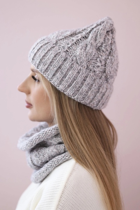 BOX PREZENTOWY komin i czapka oraz kubek